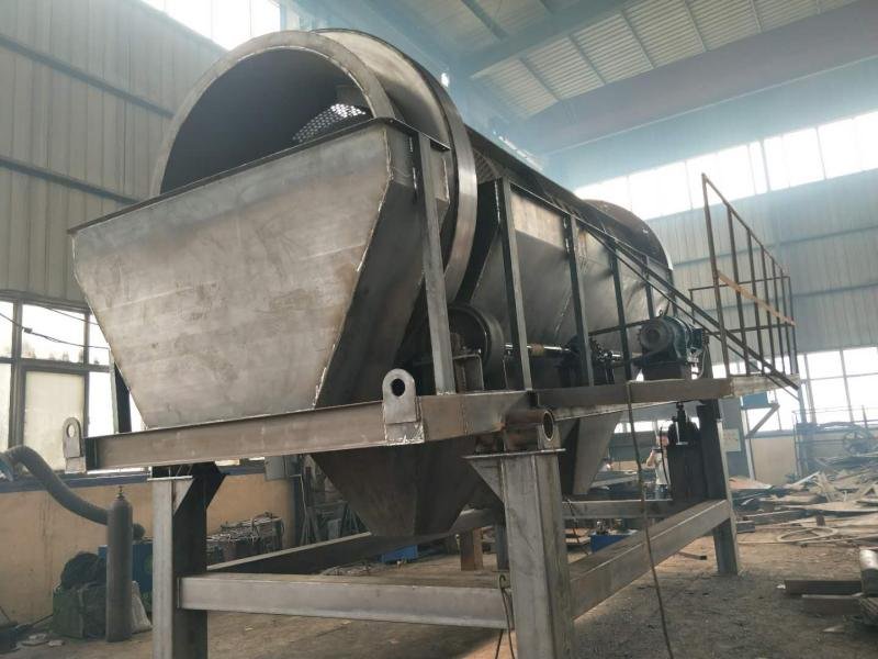 圓筒回轉(zhuǎn)篩-砂石滾筒篩-滾筒篩砂機(jī)-籠式<a href='http://m.fmsl.cn' title='滾筒篩' target='_blank'>滾筒篩</a>分機(jī)(圓筒篩技術(shù)參數(shù))